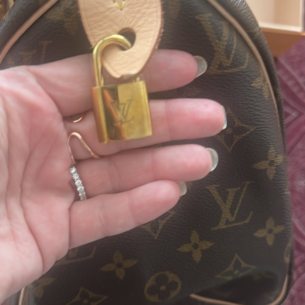 Lowest $- Louis Vuitton Speedy 30 Bag - Picture 4 of 8